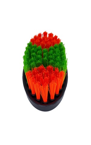 16) ESCOVA DE ROUPA OVAL PLASTICA DZ/12